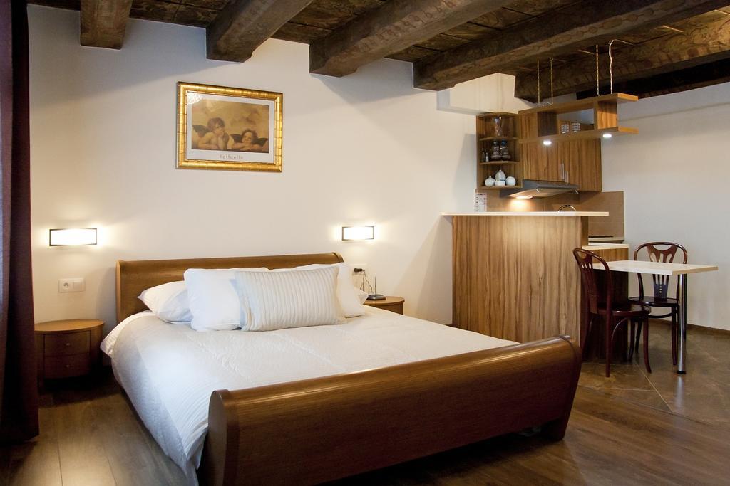 Apartamenty Hotelu Pod Orlem Thorn Exterior foto